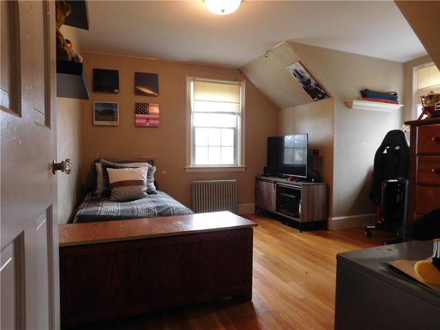 14 Westfield Road, Warwick, RI 02888