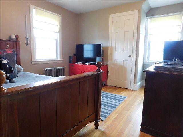 14 Westfield Road, Warwick, RI 02888