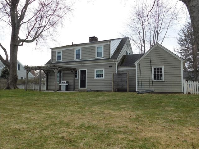 14 Westfield Road, Warwick, RI 02888