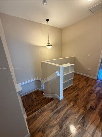 20715 NE 10th Ct 20715, Miami, FL 33179