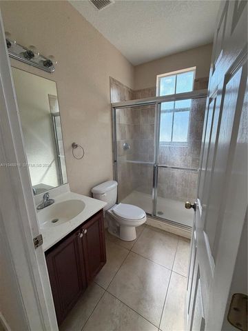 20715 NE 10th Ct 20715, Miami, FL 33179