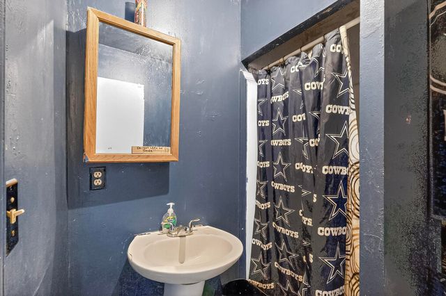 4011 Broadview Place NW, Albuquerque, NM 87107