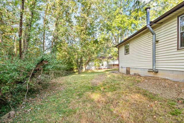 24 Dortch St, Clarksville, TN 37040