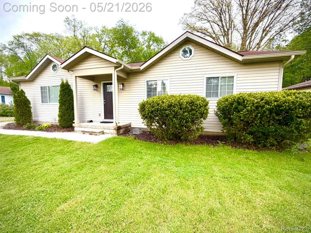 1673 Edwin Drive, Genoa Township, MI 48114