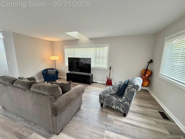 1673 Edwin Drive, Genoa Township, MI 48114