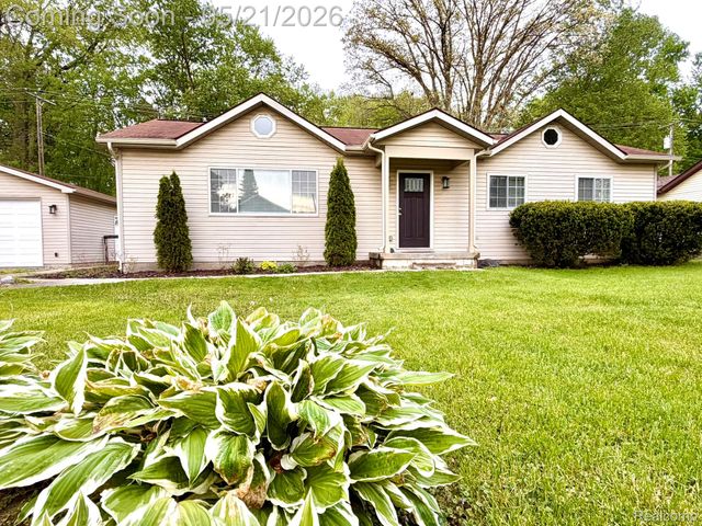 1673 Edwin Drive, Genoa Township, MI 48114