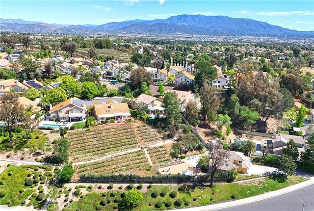 31465 Paseo Goleta, Temecula, CA 92592