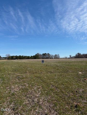 1292 Clayhole, Dunn, NC 28334