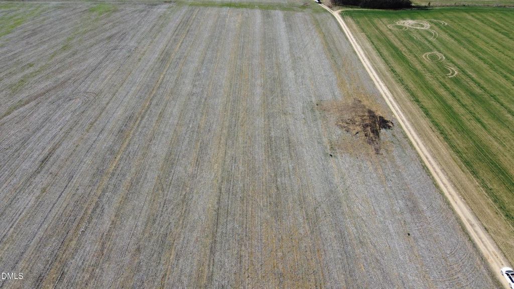 1292 Clayhole, Dunn, NC 28334