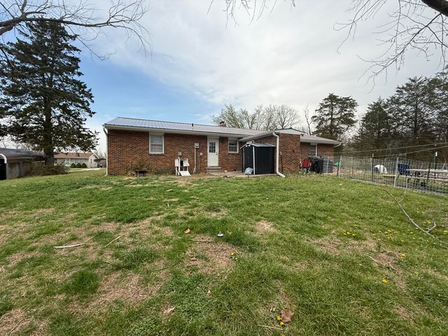 2364 E BEARFIELD SD A+B, Columbia, MO 65201