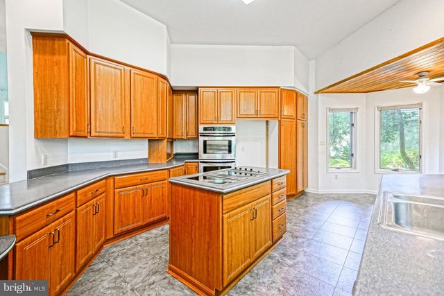 65 KINGS CREEK CIR, Rehoboth Beach, DE 19971