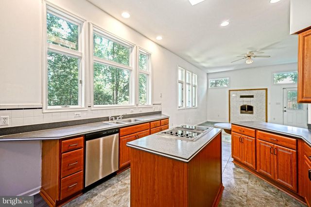 65 KINGS CREEK CIR, Rehoboth Beach, DE 19971