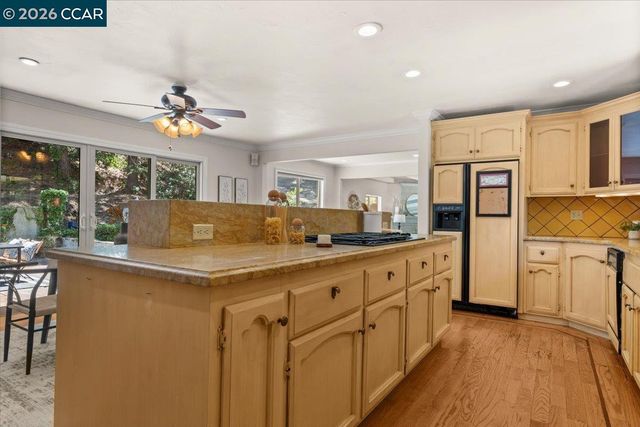 1555 Pleasant Hill Road, Lafayette, CA 94549