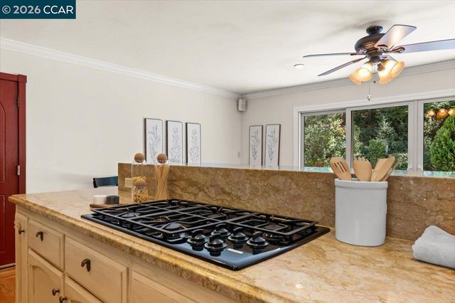 1555 Pleasant Hill Road, Lafayette, CA 94549