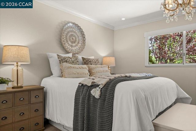 1555 Pleasant Hill Road, Lafayette, CA 94549