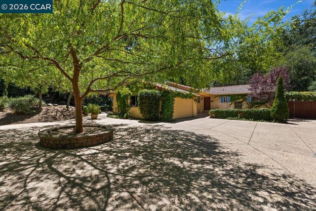 1555 Pleasant Hill Road, Lafayette, CA 94549