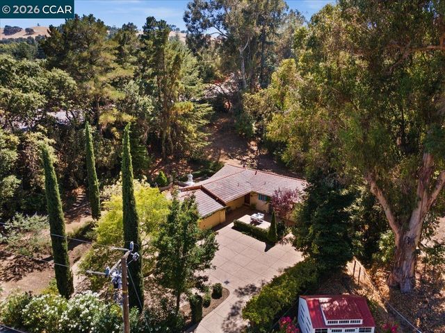 1555 Pleasant Hill Road, Lafayette, CA 94549