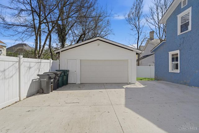 6116 Roe Street, Cincinnati, OH 45227