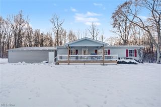 9672 Whippoorwill Road, Diamond, OH 44412