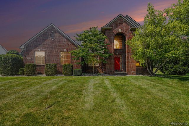 25932 Cobblers Lane, Lyon Charter Township, MI 48178