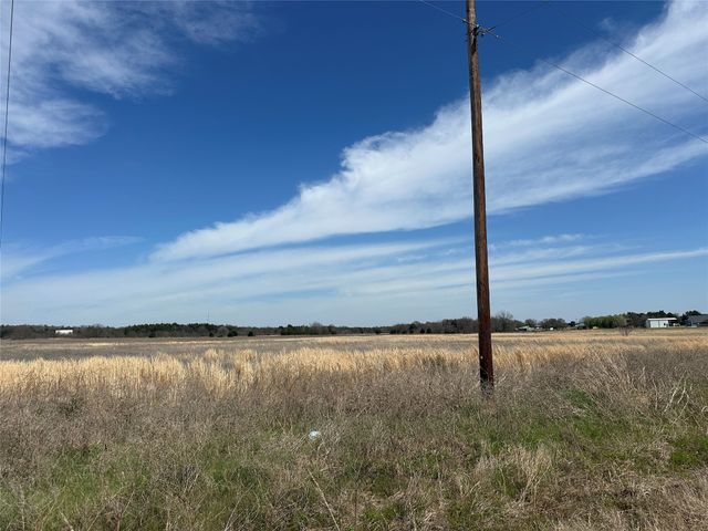 445 County Road 2184, Gainesville, TX 76240