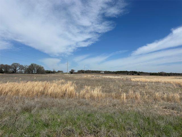 445 County Road 2184, Gainesville, TX 76240