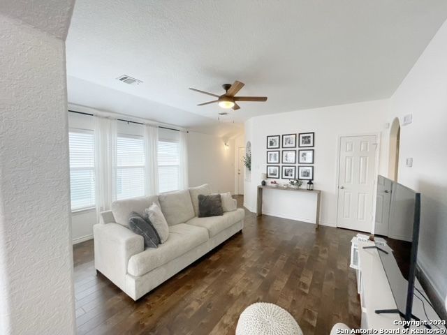 10202 Sun Mill, San Antonio, TX 78254