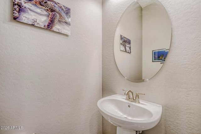 20516 W COLLEGE Drive, Buckeye, AZ 85396