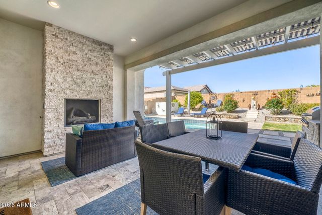 20516 W COLLEGE Drive, Buckeye, AZ 85396