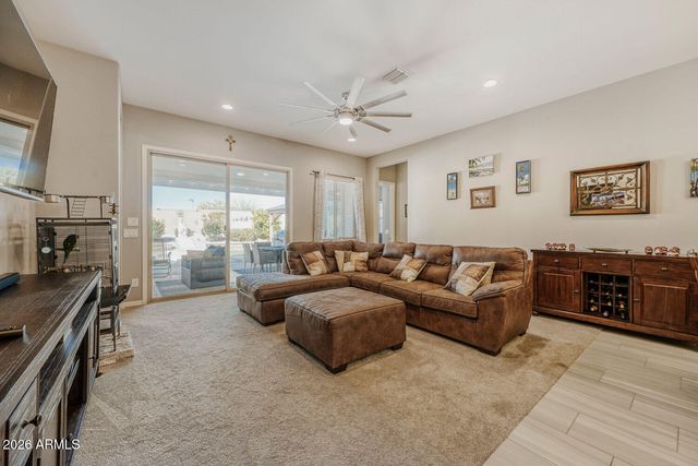 20516 W COLLEGE Drive, Buckeye, AZ 85396