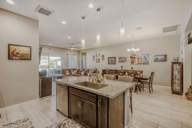 20516 W COLLEGE Drive, Buckeye, AZ 85396