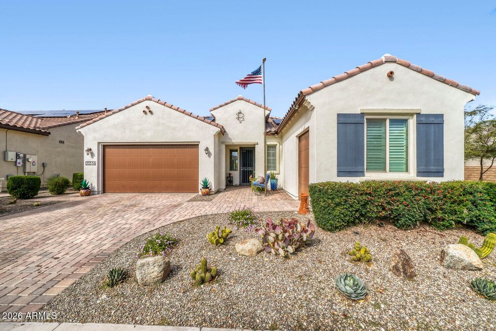 20516 W COLLEGE Drive, Buckeye, AZ 85396