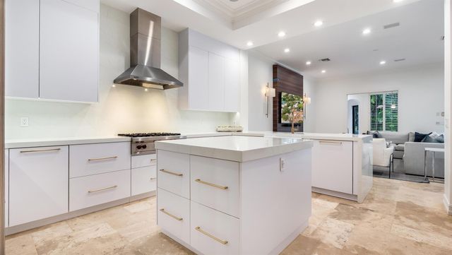 17703 Lomond Court, Boca Raton, FL 33496