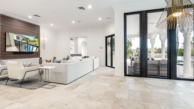 17703 Lomond Court, Boca Raton, FL 33496