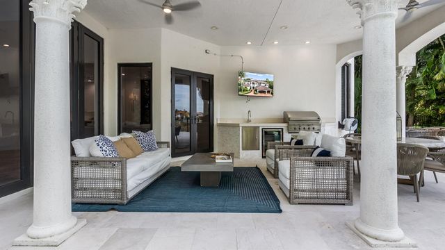 17703 Lomond Court, Boca Raton, FL 33496