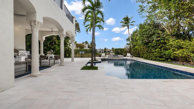 17703 Lomond Court, Boca Raton, FL 33496