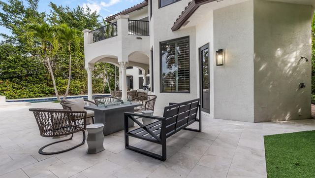 17703 Lomond Court, Boca Raton, FL 33496