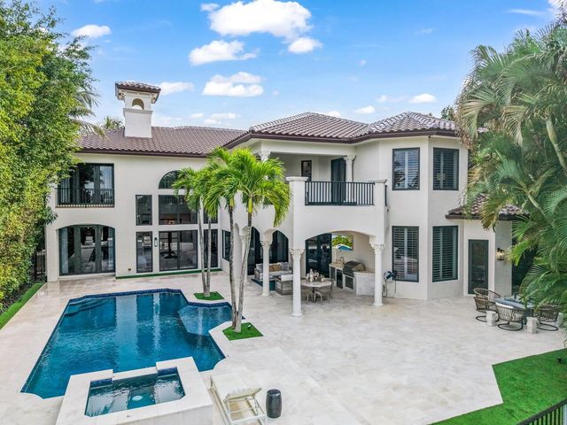 17703 Lomond Court, Boca Raton, FL 33496