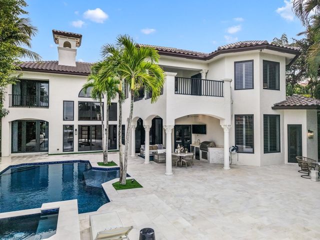17703 Lomond Court, Boca Raton, FL 33496