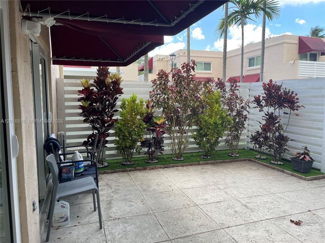 14356 SW 96th Ter, Miami, FL 33186