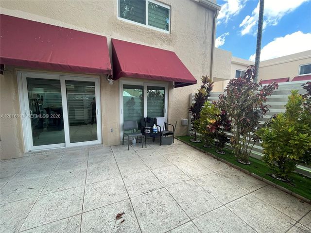 14356 SW 96th Ter, Miami, FL 33186
