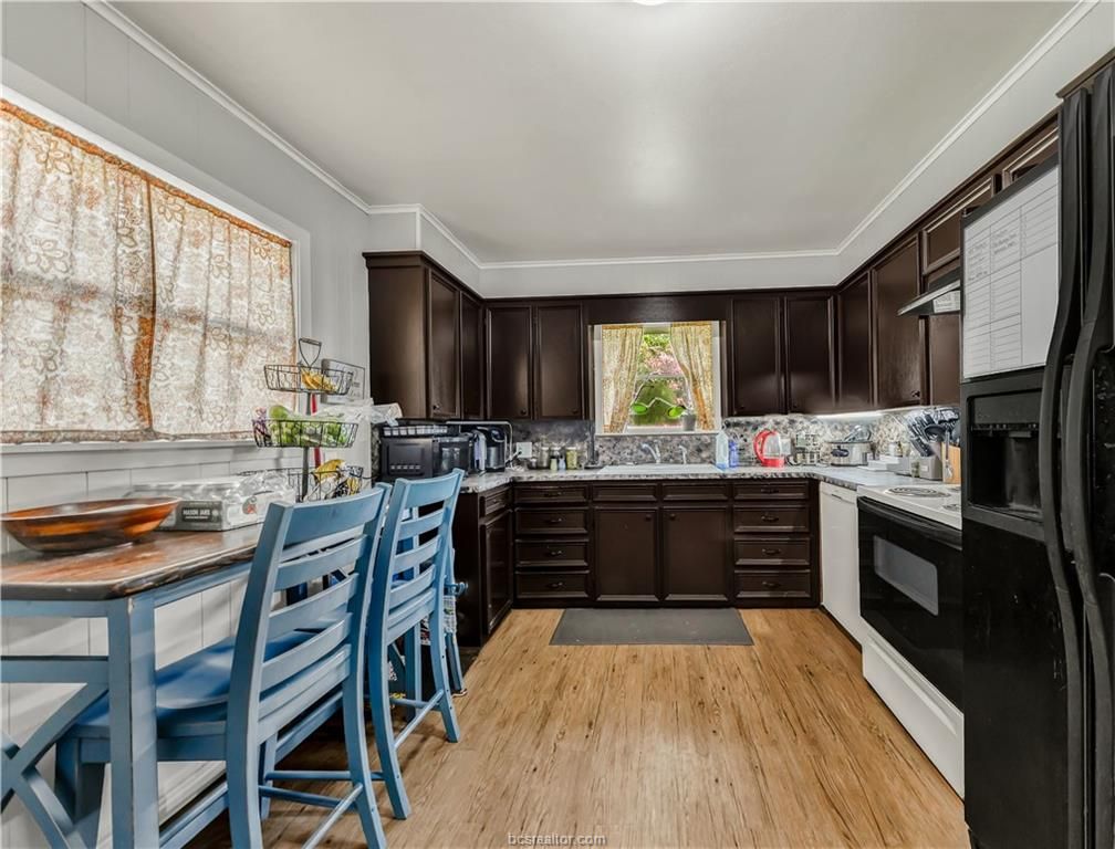 109 Sulphur Springs Road, Bryan, TX 77801 — photo 5