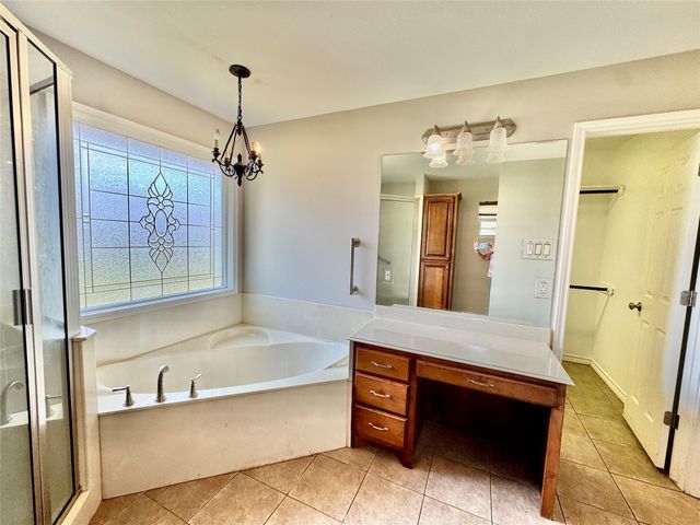 912 S 21st Street, Nederland, TX 77627