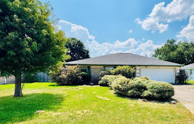 912 S 21st Street, Nederland, TX 77627