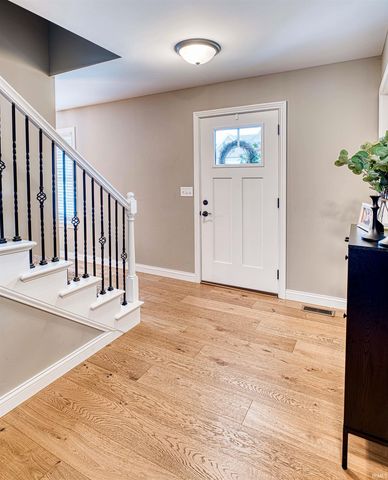 1423 Hills Drive, Evansville, IN 47720