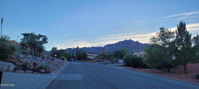 3104 Stone Edge Road, El Paso, TX 79904