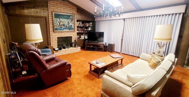 3104 Stone Edge Road, El Paso, TX 79904