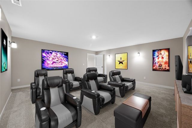 260 Howard Avenue NW, Swisher, IA 52338