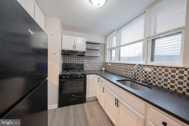 2924 SALMON ST, Philadelphia, PA 19134