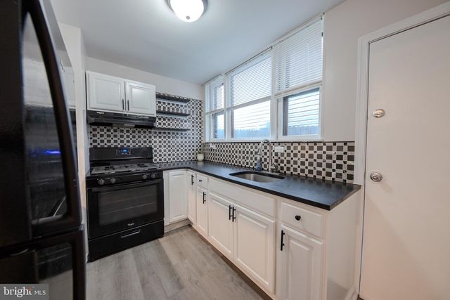2924 SALMON ST, Philadelphia, PA 19134